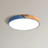 Eleganten skandinavski leseni LED stropni svetilko za moderne notranjosti