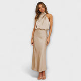 Julija - Maxi Obleka s Halter Izrezom