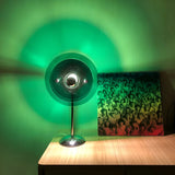 Vintage stilna LED namizna svetilka z retro dizajnom