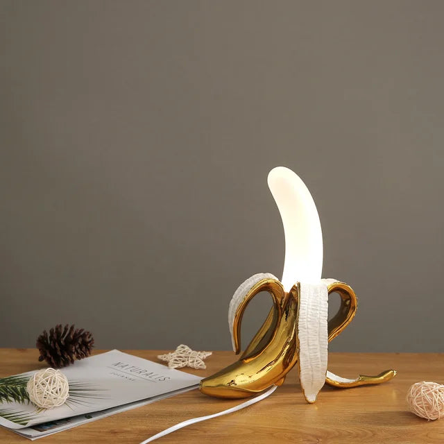 Banane Chic BananaShine svetilka za trendno in elegantno dekoracijo