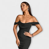 Ione - Bodycon obleka z odprtimi rameni in nabranimi detajli