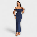 Ione - Bodycon obleka z odprtimi rameni in nabranimi detajli
