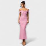 Ione - Bodycon obleka z odprtimi rameni in nabranimi detajli