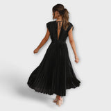 Maria - Elegant Plissé Apparel