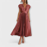 Maria - Elegant Plissé Apparel