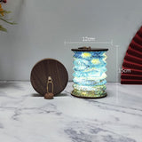 Elegantna namizna svetilka ClassicBeacon z plemenitim dizajnom svetilke